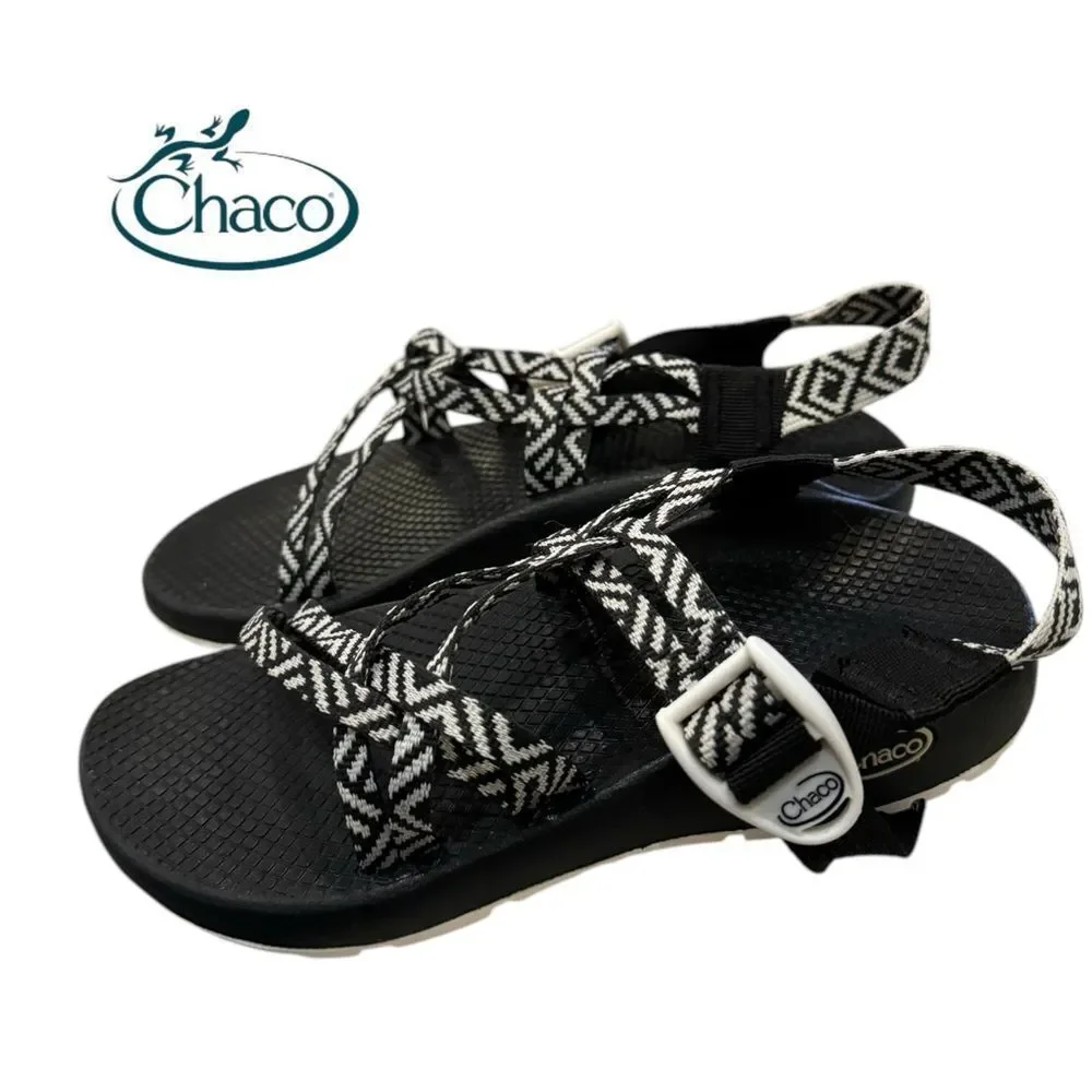 New Chaco Women's ZX/1 Classic Oragami Black Sport Sandals.6